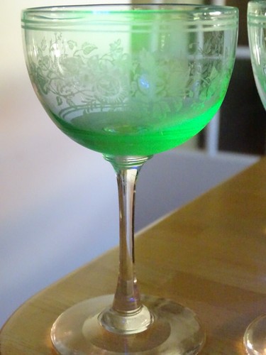 Ancien verre vin ouraline - ancien,
