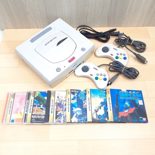 Console sega saturn japonaise - sega,