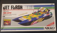 Bateau radiocommandé NIKKO jetflash 19207 1/30