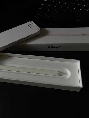 Apple pencil - apple,