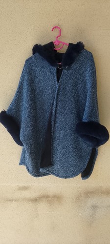 Cape femme bleu chiné