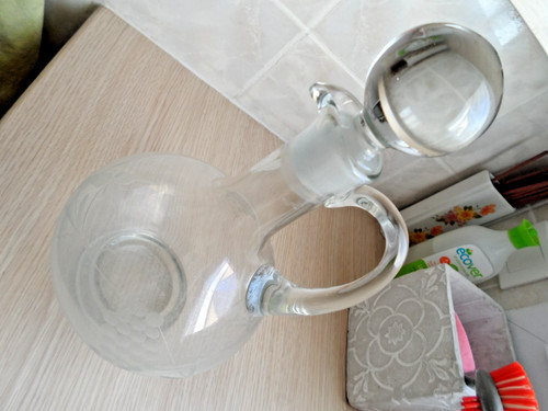 Carafe vin avec motifs - vin,