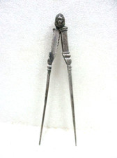 Compas en fer forgé