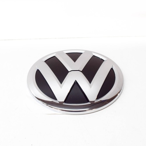 Volkswagen amarok rear - volkswagen,