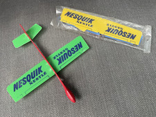 Jouet pub chocolat NESQUIK Nestlé avion jeu enfant