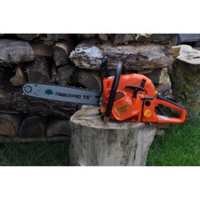 TRONÇONNEUSE THERMIQUE 61,5 CM³, PUISSANCE 3,6 CV GUIDE 40 CM + 2 CHAINES