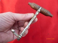 clef clé de garengeot outil