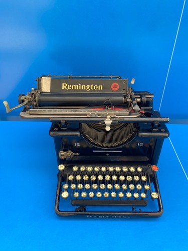 Machine écrire remington - a,