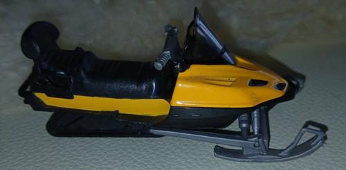 Siku motoneige ski doo station - siku, ski-doo