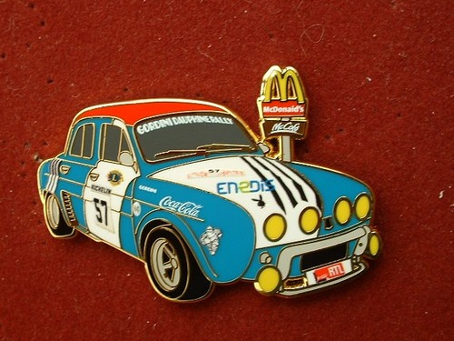 Pin renault dauphine - pin's,