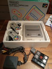 Super Famicom En Boîte Avec