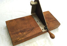 Ancienne Trancheuse à Pain