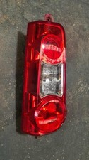 Feu arrière gauche PEUGEOT