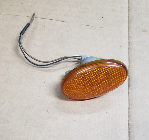 Clignotant orange lateral - 1,