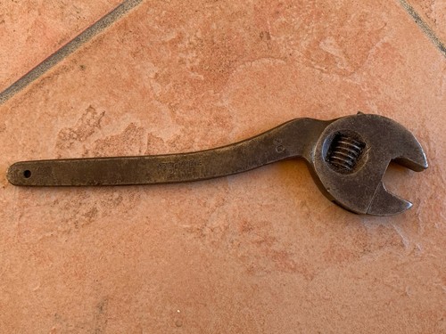 Ancienne clé molette henry - clé, à