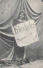 CP BLACK WHITE SMILING WOMAN SIGN FELICIDADES FRONT CURTAIN - 17931