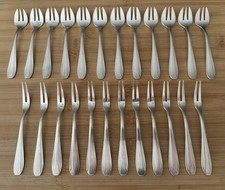 12 piques à crustacés et 12