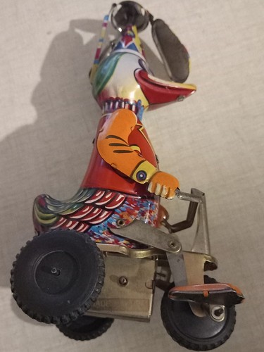 Canard tricycle avec - avec, pales