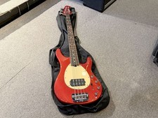 Sterling by MUSIC MAN SB14