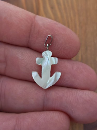 Pendentif ancre nacre - ancre, en