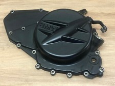 UN CACHE CARTER GAUCHE