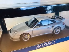 Porsche 911 997 GT2 Silver Gris métal AUTOart 1/18 77898 Comme Neuf en boite