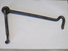 Ancien crochet fer forgé 25 cm D. 10 mm porte, volet, autre. Fixation à sceller