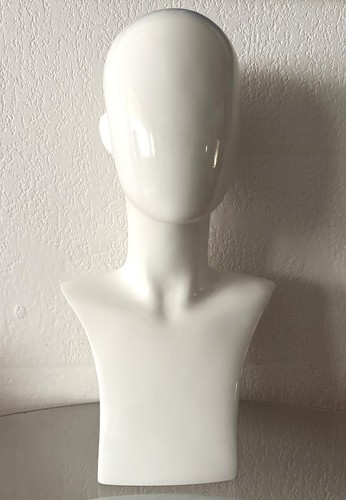 Tête mannequin présentoir