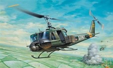 ITALERI, Hélicoptère UH-1B