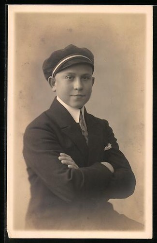Carte postale photo - , étudiant