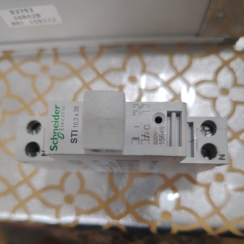 Schneider amp sti 3x38 - schneider,
