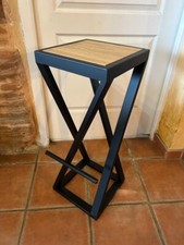 Tabouret de bar modèle Manhattan sur mesure en bois et mètal
