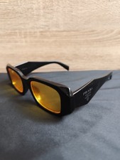 Lunettes de soleil Prada