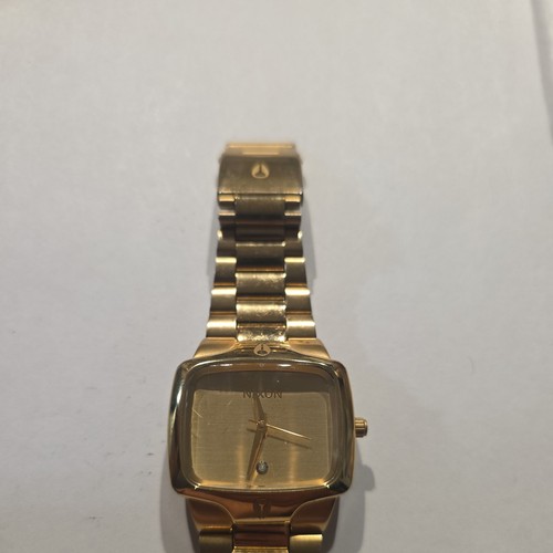 Production discontinued nixon - production,