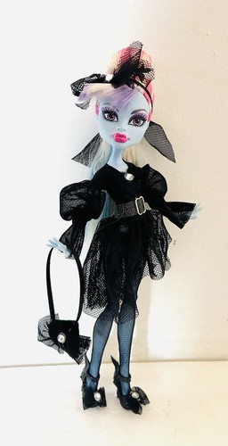 Poupée monster high abbey - poupée,