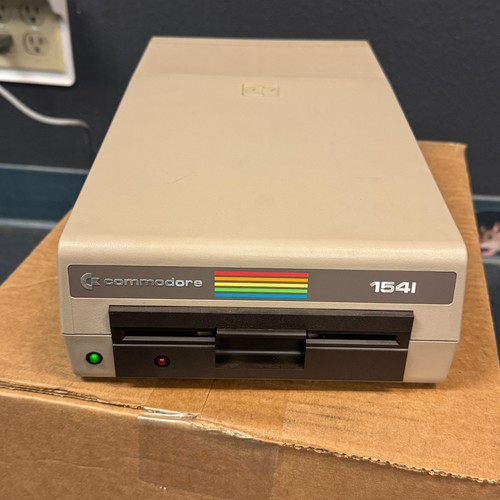 Commodore 1541 disk drive - disk,
