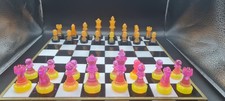 Un très beau jeu d'échecs en