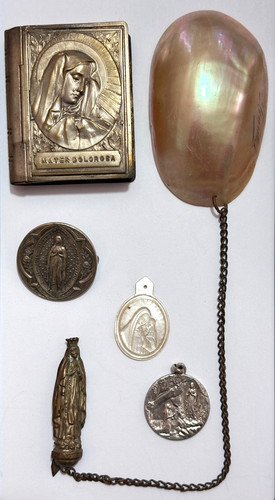 Lot objet ancien religieux