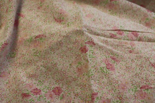Ancien tissu fleurettes tons