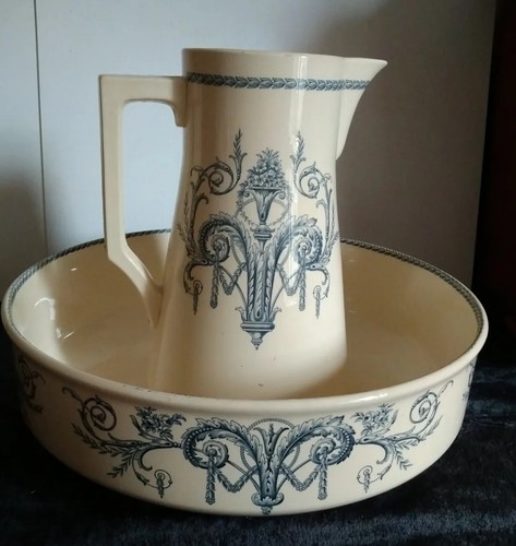 Antique lavabo pichet - antique,