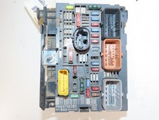 boite a fusibles peugeot PARTNER TEPEE 9664706280 215991