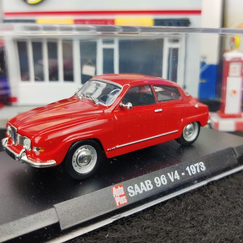 Voiture saab 1973 - 1973, rouge