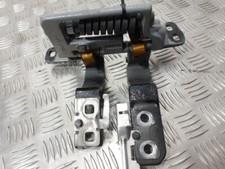 Charnière arrière droite