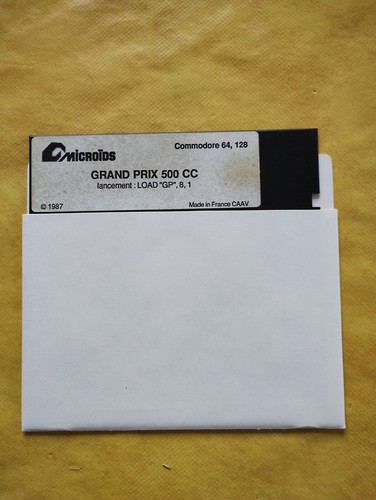 Commodore 128 grand prix - 64/128,