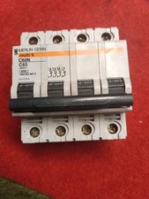 Disjoncteur Merlin Gerin