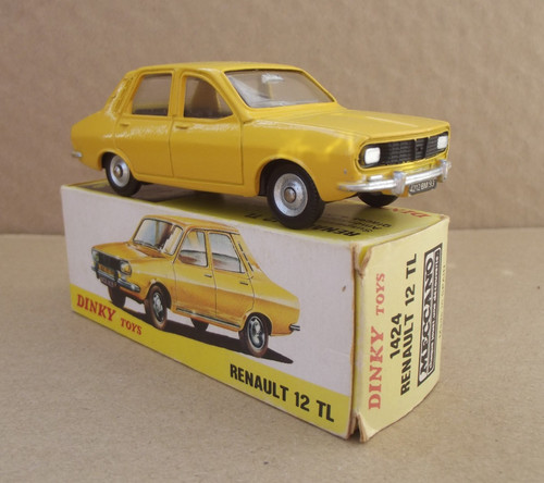 Dinky toys renault made - renault,
