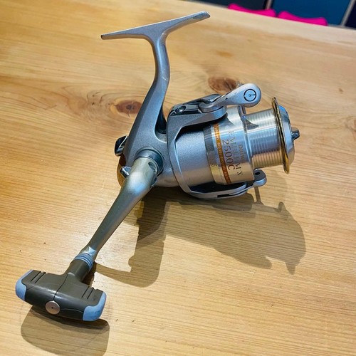 Daiwa emblem 2500c spinning - emblem,