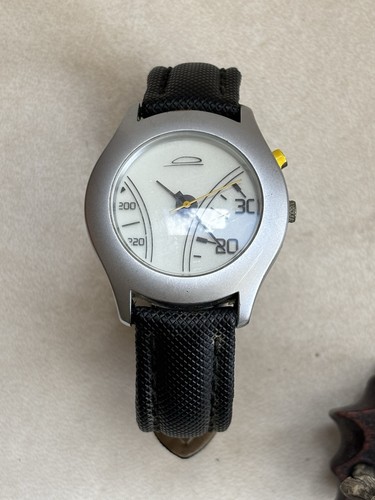 Montre renault megane quartz - montre,