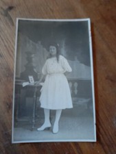 CARTE POSTALE PHOTO JEUNE