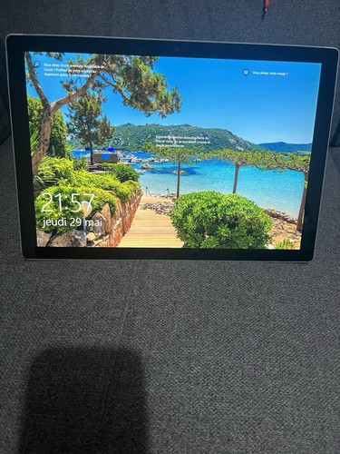 Windows surface pro 5128 giga - windows,